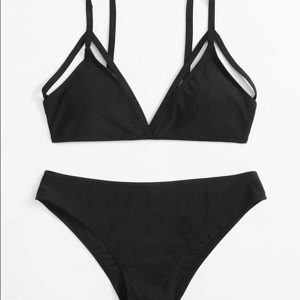 Black strap bikini